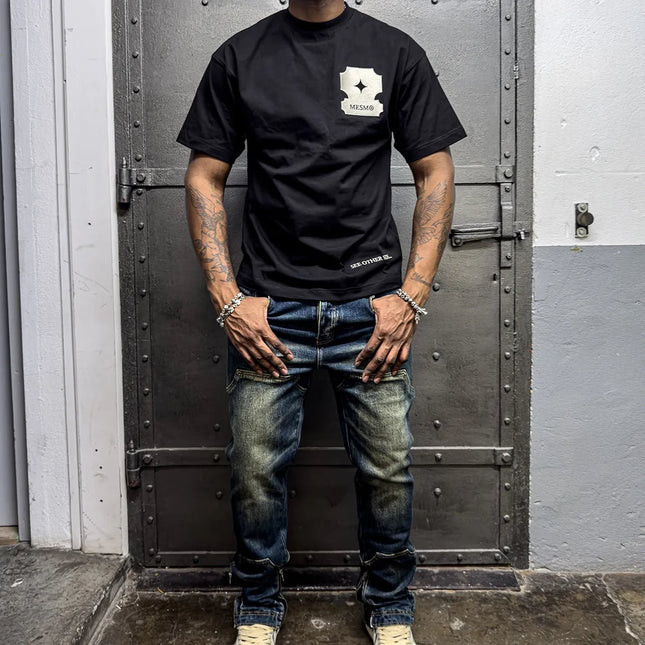 Minimalistic Logo T-shirt